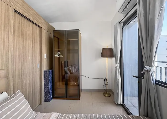 Cozy & Elegant 17f Shore 2 *